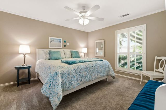 9519 Robin Meadow Drive, Dallas, TX 75243