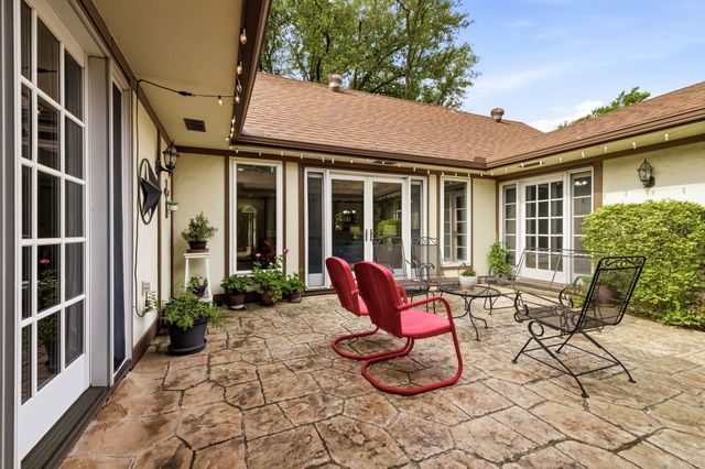 9519 Robin Meadow Drive, Dallas, TX 75243