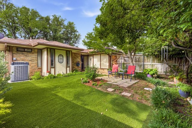 9519 Robin Meadow Drive, Dallas, TX 75243