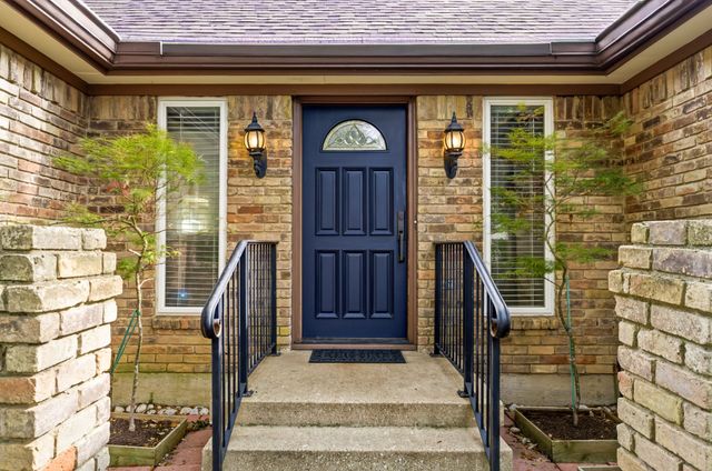 9519 Robin Meadow Drive, Dallas, TX 75243