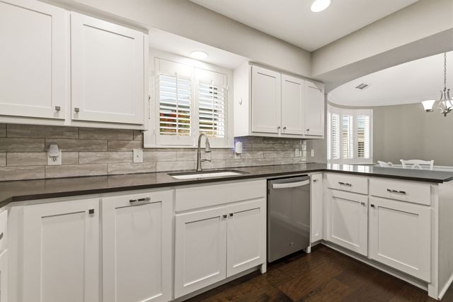 9519 Robin Meadow Drive, Dallas, TX 75243