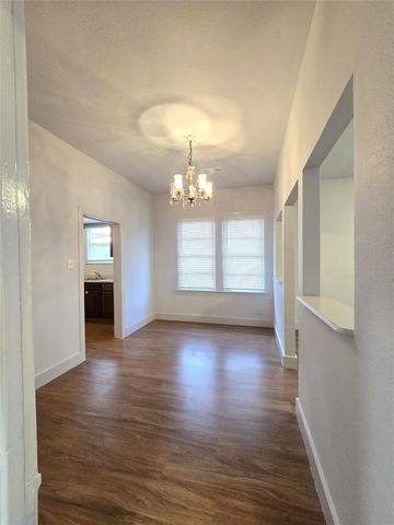 6910 Avenue K, Houston, TX 77011