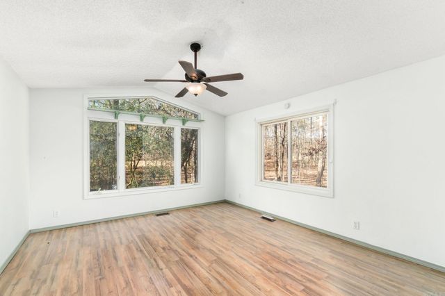 8 Tarifa Lane, Hot Springs Village, AR 71909