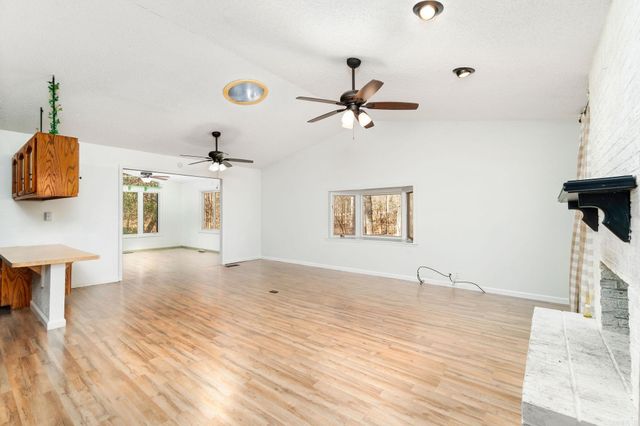 8 Tarifa Lane, Hot Springs Village, AR 71909