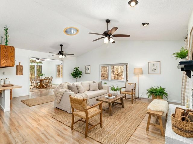 8 Tarifa Lane, Hot Springs Village, AR 71909