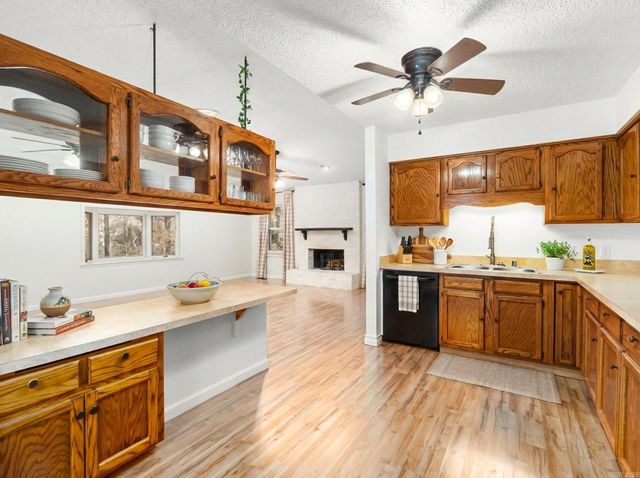 8 Tarifa Lane, Hot Springs Village, AR 71909