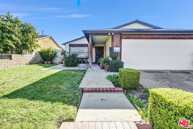 13116 Tonopah Street, Arleta (los Angeles), CA 91331