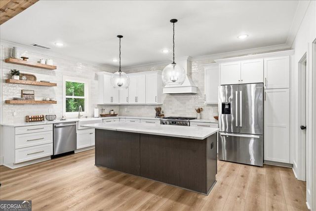 5290 Grant Road, Gainesville, GA 30506