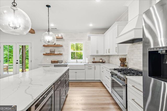5290 Grant Road, Gainesville, GA 30506