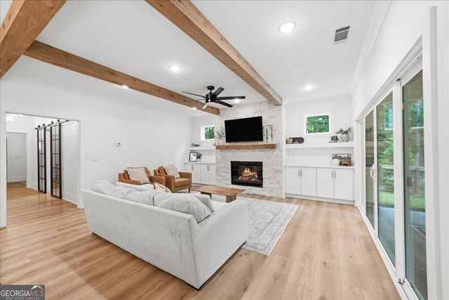 5290 Grant Road, Gainesville, GA 30506