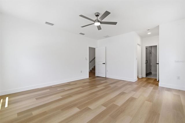 1530 12TH AVENUE S, St Petersburg, FL 33705