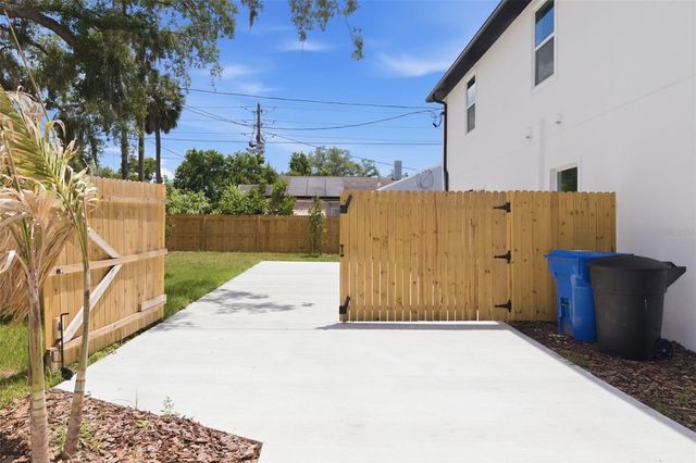 1530 12TH AVENUE S, St Petersburg, FL 33705