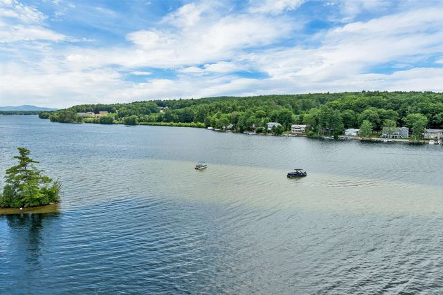 32 Bay Shore Drive, Sanbornton, NH 03269