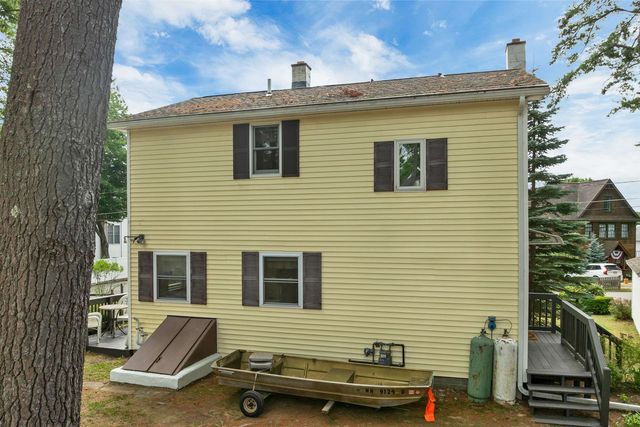 32 Bay Shore Drive, Sanbornton, NH 03269