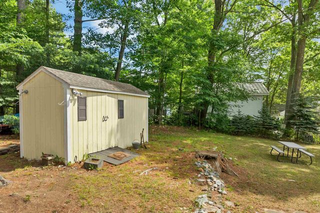 32 Bay Shore Drive, Sanbornton, NH 03269
