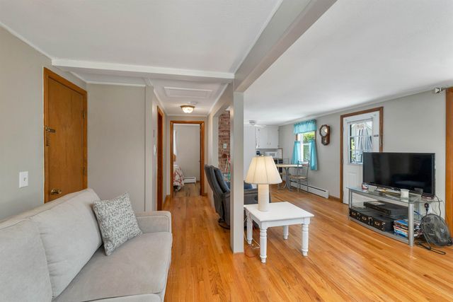 32 Bay Shore Drive, Sanbornton, NH 03269