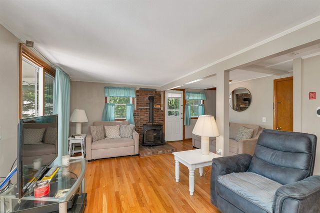 32 Bay Shore Drive, Sanbornton, NH 03269