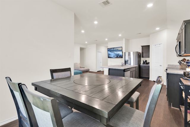 400 Evers Way, Denton, TX 76207