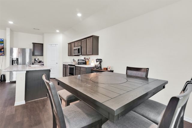 400 Evers Way, Denton, TX 76207