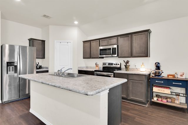 400 Evers Way, Denton, TX 76207