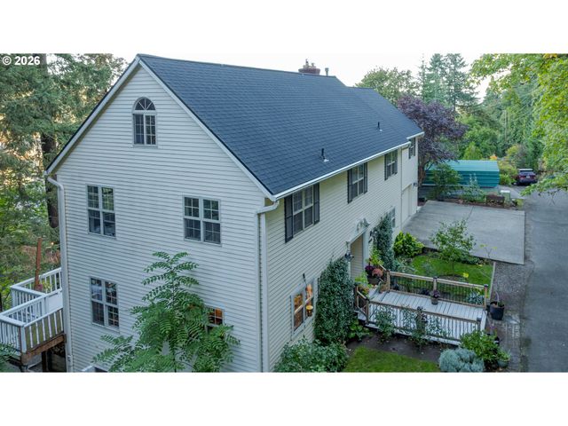 511 S CENTER St, Oregon City, OR 97045