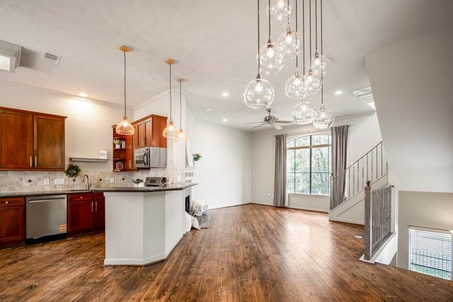 2719 La Branch Street, Houston, TX 77004