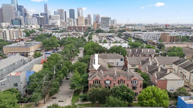 2719 La Branch Street, Houston, TX 77004