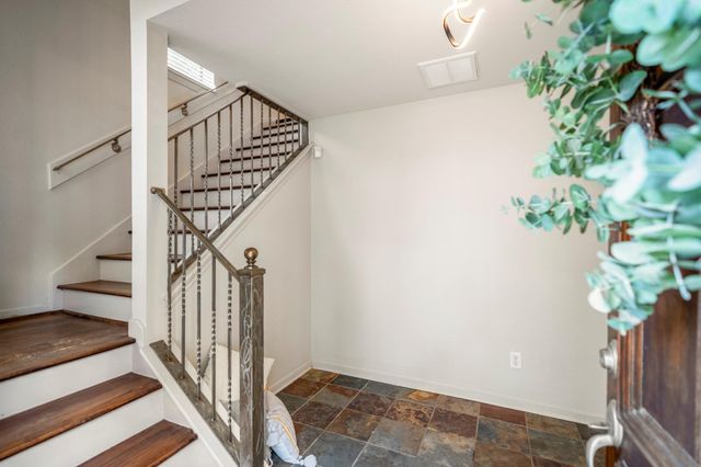 2719 La Branch Street, Houston, TX 77004