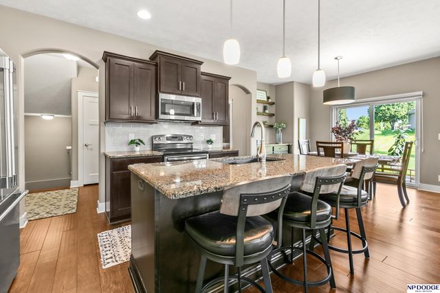 19752 N Street, Omaha, NE 68135