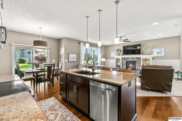 19752 N Street, Omaha, NE 68135