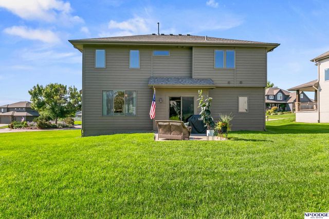 19752 N Street, Omaha, NE 68135