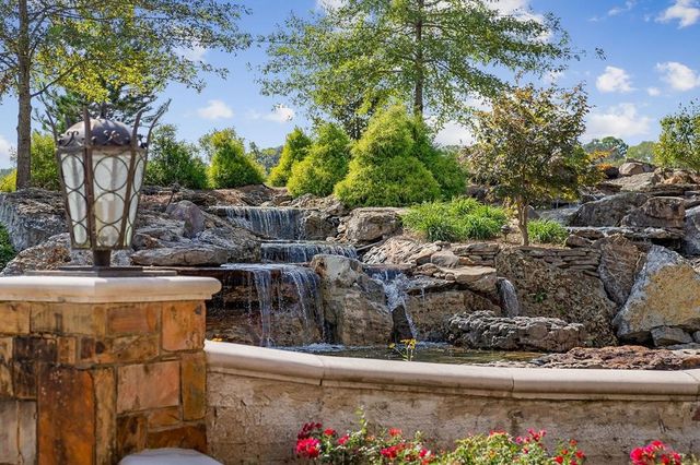 1050 Pine Creek Falls Rd, Smithville, TN 37166