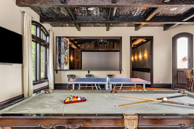 1050 Pine Creek Falls Rd, Smithville, TN 37166