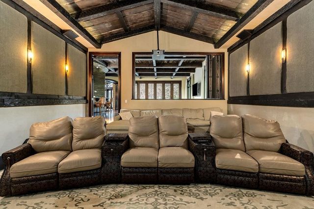 1050 Pine Creek Falls Rd, Smithville, TN 37166