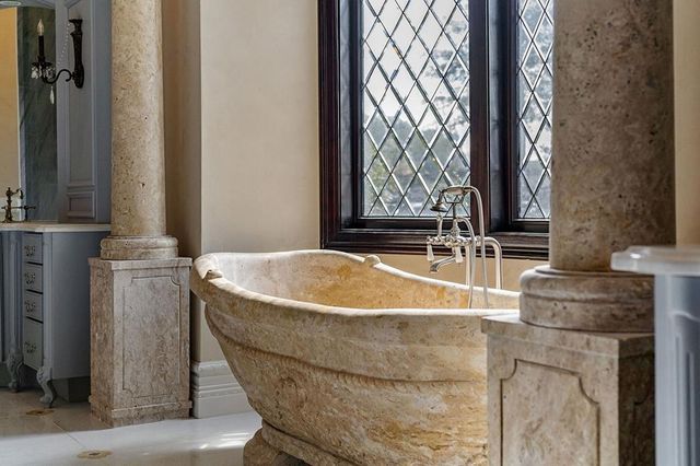 1050 Pine Creek Falls Rd, Smithville, TN 37166