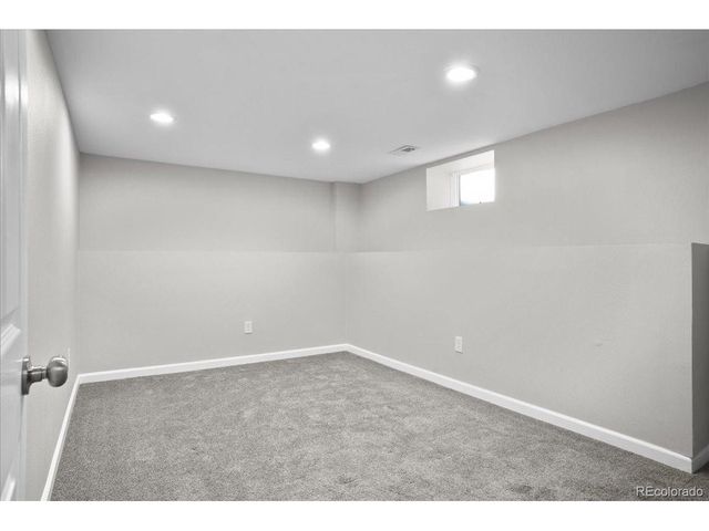 3559 N Jackson St, Denver, CO 80205