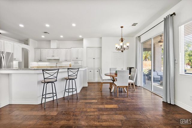14904 Central Coast Street, Bakersfield, CA 93314