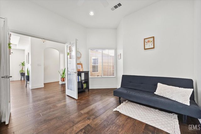 14904 Central Coast Street, Bakersfield, CA 93314