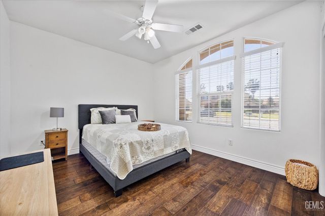 14904 Central Coast Street, Bakersfield, CA 93314