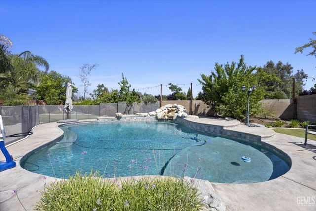 14904 Central Coast Street, Bakersfield, CA 93314