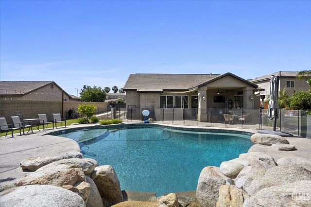 14904 Central Coast Street, Bakersfield, CA 93314