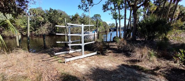 7783 SW Bentley Lane, Stuart, FL 34997