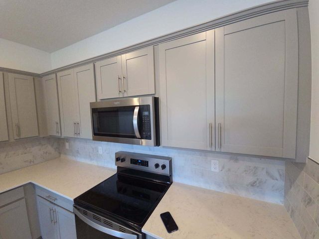 7783 SW Bentley Lane, Stuart, FL 34997