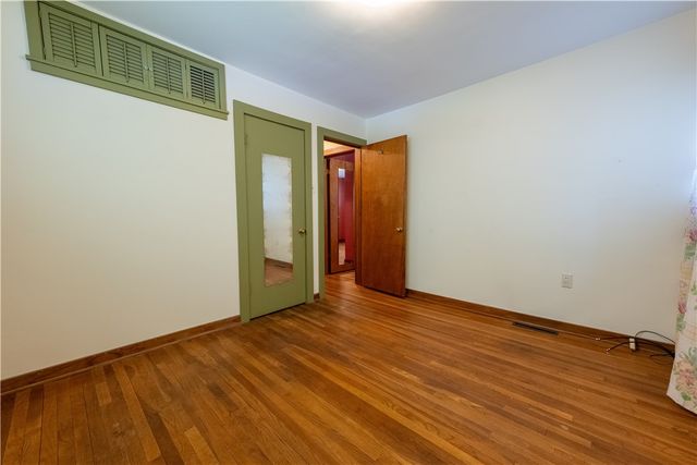 103 Taylor Ave, Chippewa Twp, PA 15010