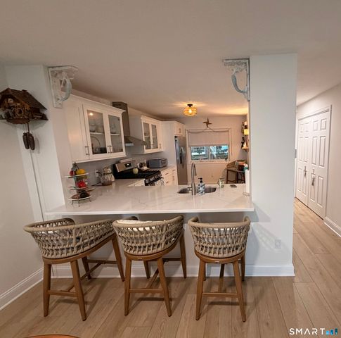 5 Mansfield Grove Road 146, East Haven, CT 06512