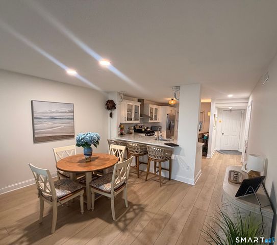 5 Mansfield Grove Road 146, East Haven, CT 06512