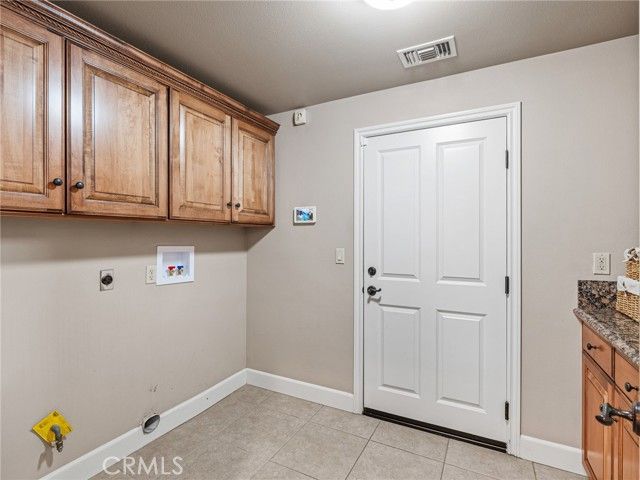 16194 Maricopa, Apple Valley, CA 92307