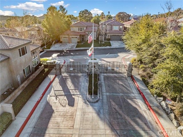 16194 Maricopa, Apple Valley, CA 92307