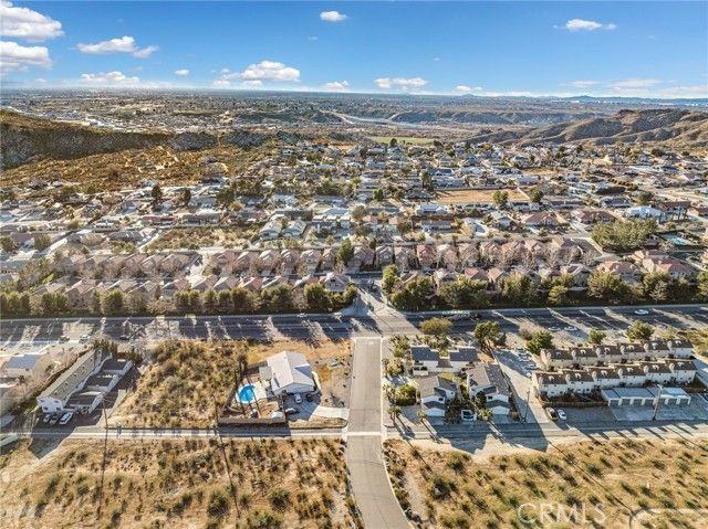 16194 Maricopa, Apple Valley, CA 92307