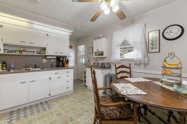 2958 Westmoor Drive, Columbus, OH 43204